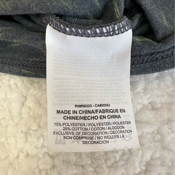 Nike dri-fit partial open back running tank. Women’s size Medium. - Picture 5 of 7